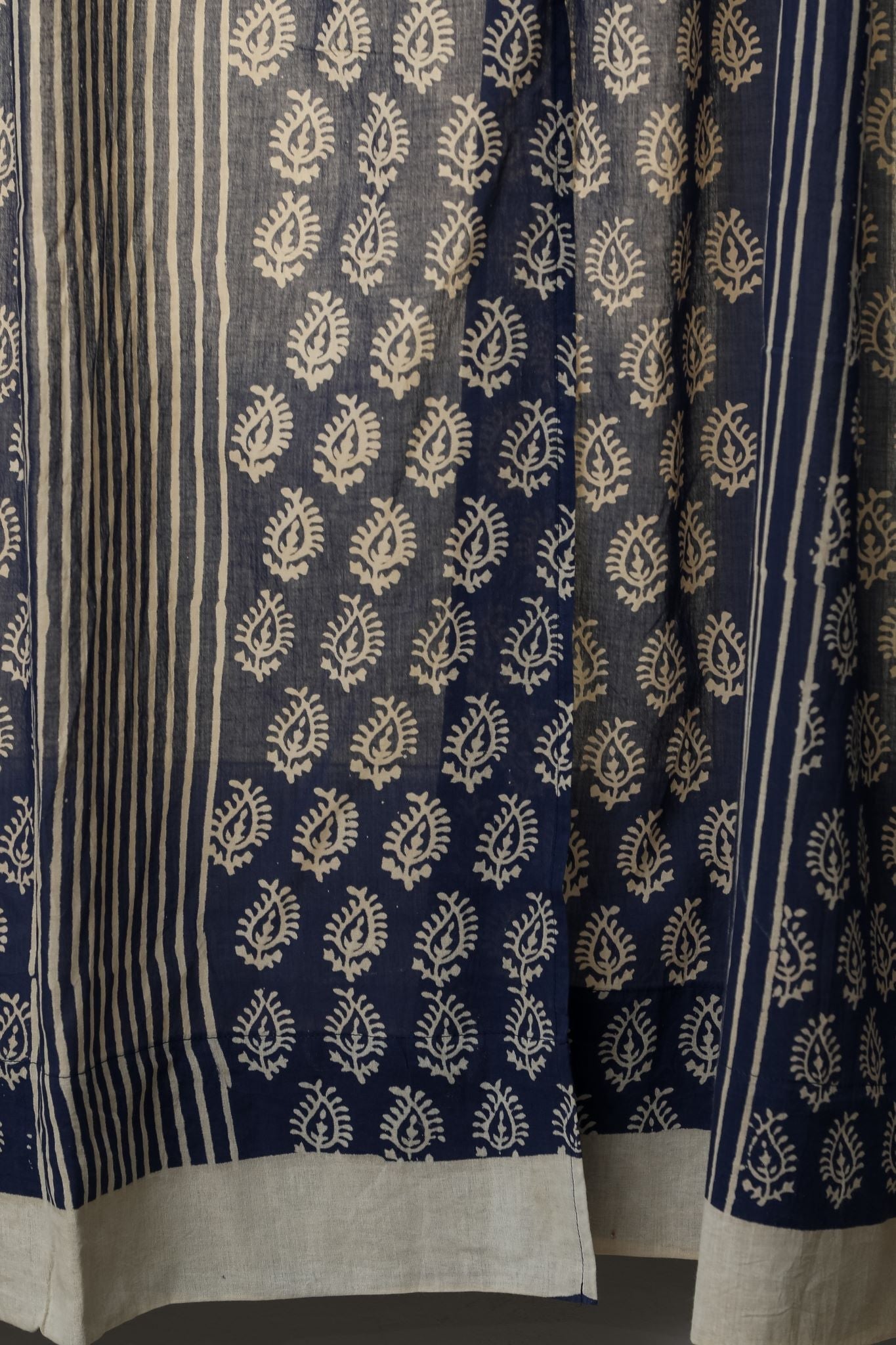 SootiSyahi 'Delphinium' Handblock Printed Cotton Window Curtain - SootiSyahi