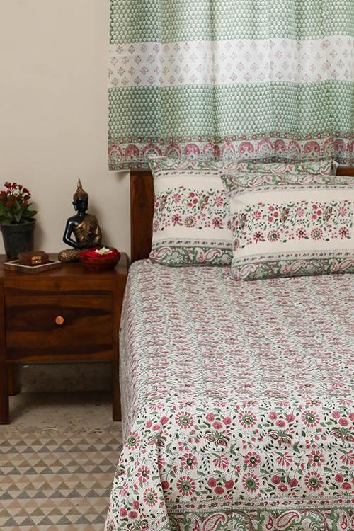 Sootisyahi 'Dream of Daisy' Handblock Printed Cotton Bedsheet - SootiSyahi
