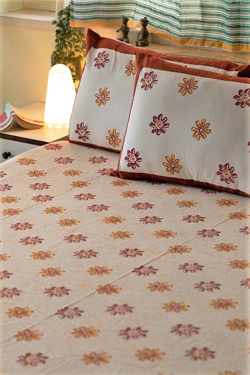Sootisyahi 'Dreams of Sky' Handblock Printed Cotton Bedsheet - SootiSyahi