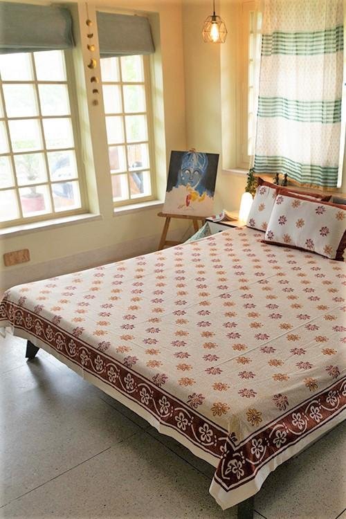 Sootisyahi 'Dreams of Sky' Handblock Printed Cotton Bedsheet - SootiSyahi