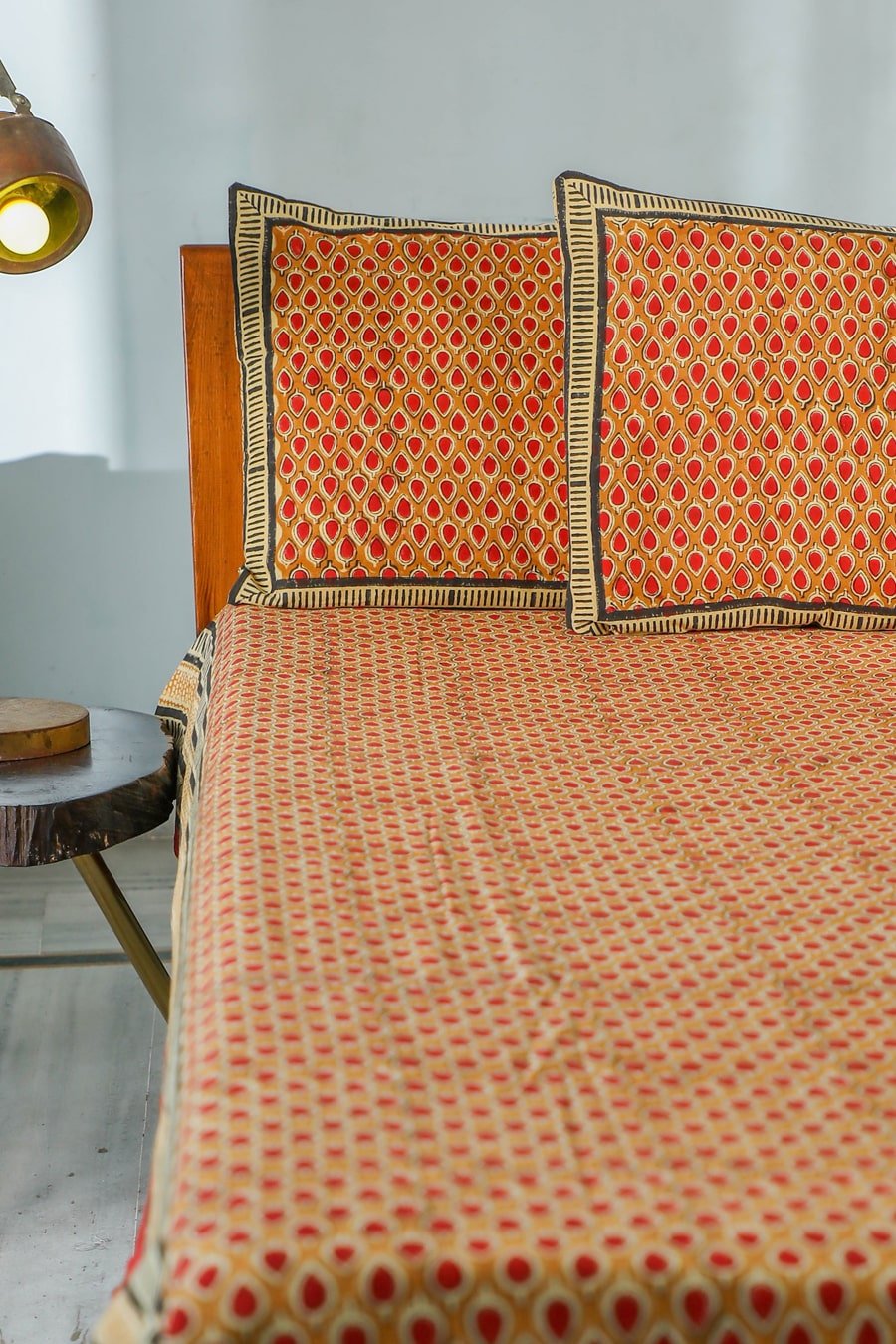 SootiSyahi 'Drop of colors' Handblock Printed Cotton Bedsheet - SootiSyahi