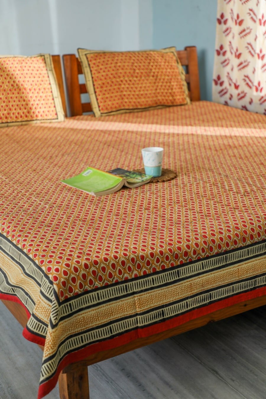 SootiSyahi 'Drop of colors' Handblock Printed Cotton Bedsheet - SootiSyahi