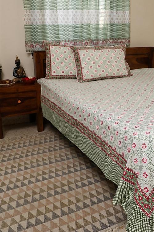 Sootisyahi 'Floral Dreams' Handblock Printed Cotton Bedsheet - SootiSyahi