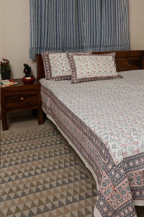 Sootisyahi 'Flowering Blossom' Handblock Printed Cotton Bedsheet - SootiSyahi