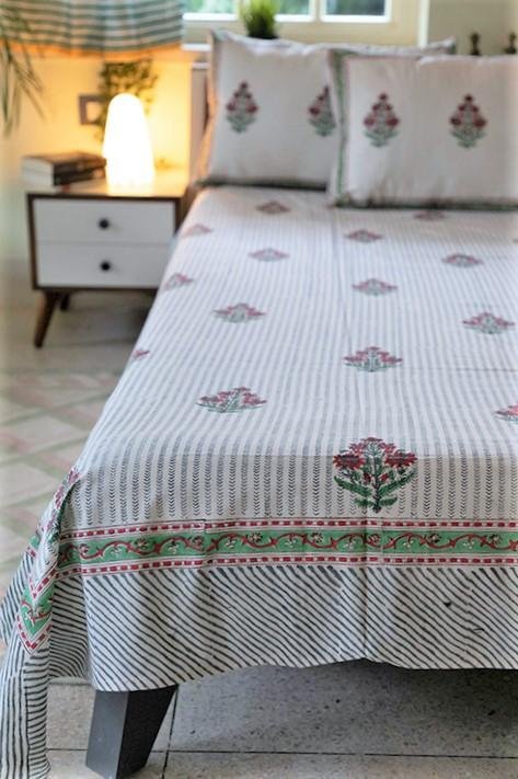 Sootisyahi 'Garden Climbers' Handblock Printed Cotton Bedsheet - SootiSyahi