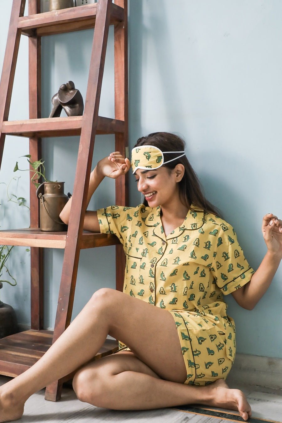 Sootisyahi 'Glowy Penguine' Azofree Handblock Printed Pure Cotton Night Suit - SootiSyahi