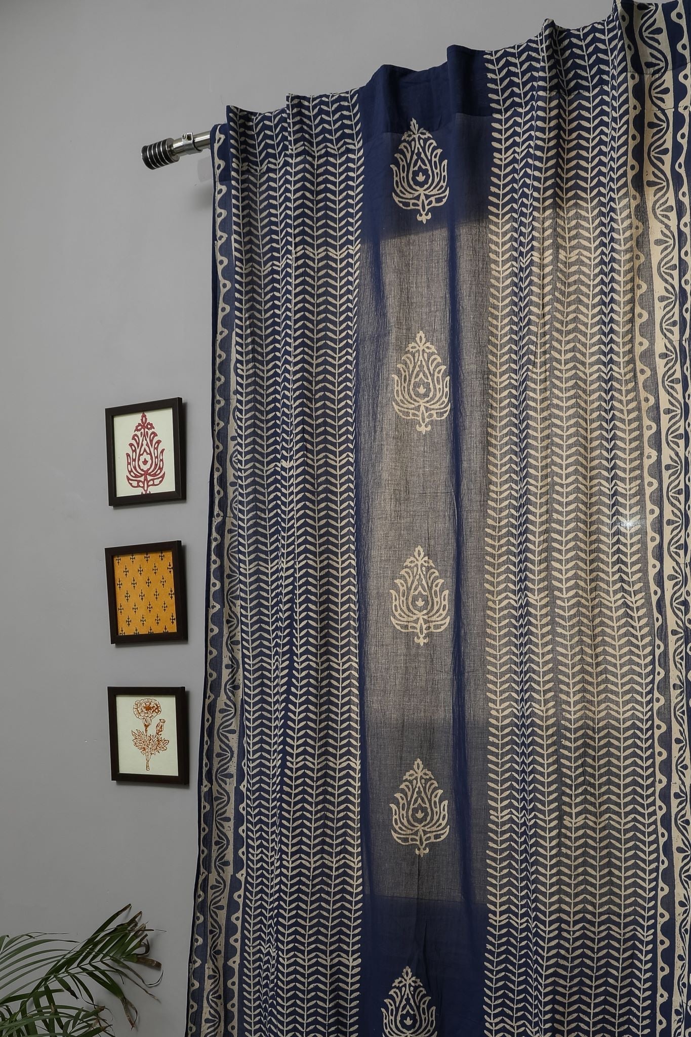 SootiSyahi 'Hydrangea' Handblock Printed Cotton Door Curtain - SootiSyahi