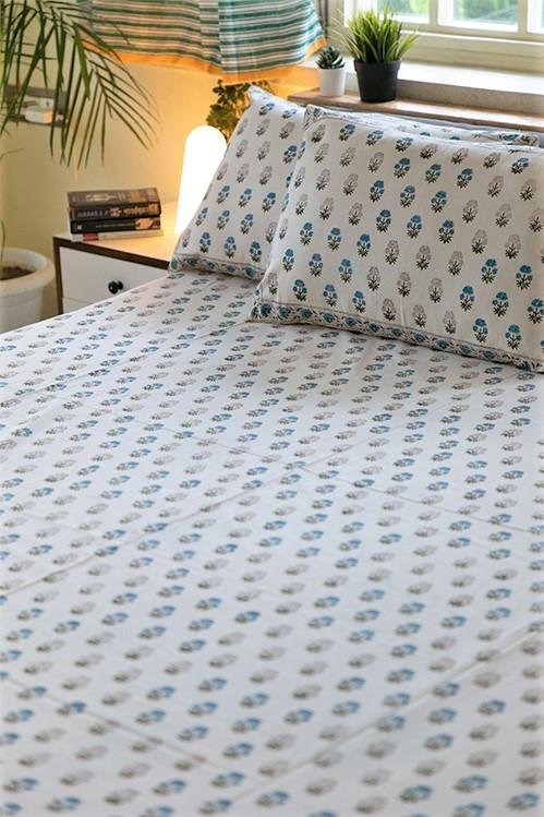 Sootisyahi 'Meaningful Minimal' Handblock Printed Cotton Bedsheet - SootiSyahi