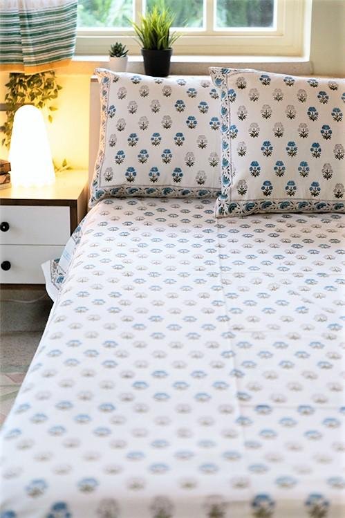 Sootisyahi 'Meaningful Minimal' Handblock Printed Cotton Bedsheet - SootiSyahi