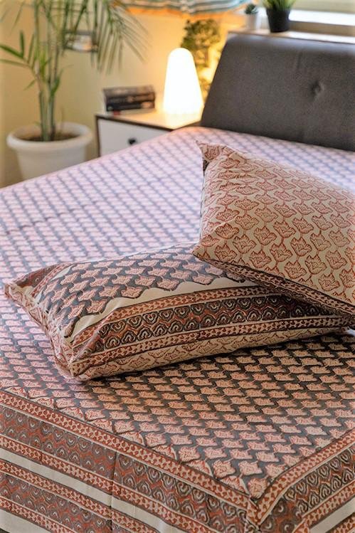 Sootisyahi 'Offensive Orange' Handblock Printed Cotton Bedsheet - SootiSyahi