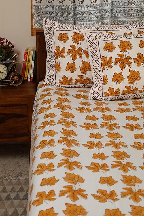 Sootisyahi 'Palaash' Handblock Printed Cotton Bedsheet - SootiSyahi