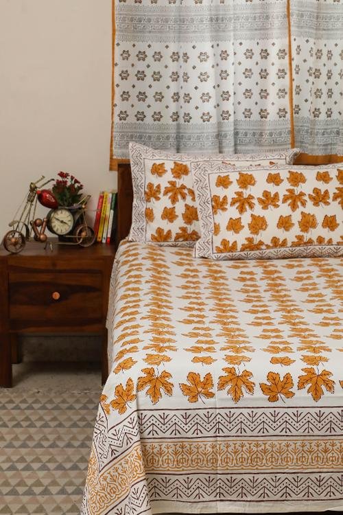 Sootisyahi 'Palaash' Handblock Printed Cotton Bedsheet - SootiSyahi