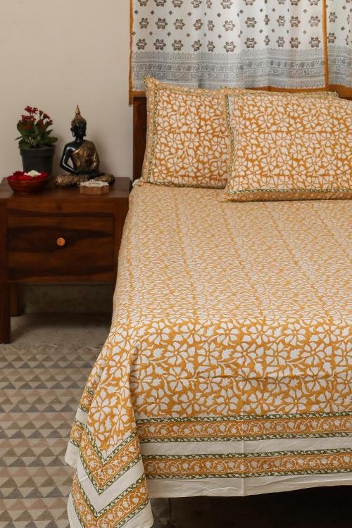 Sootisyahi 'Peet Pushp' Handblock Printed Cotton Bedsheet - SootiSyahi