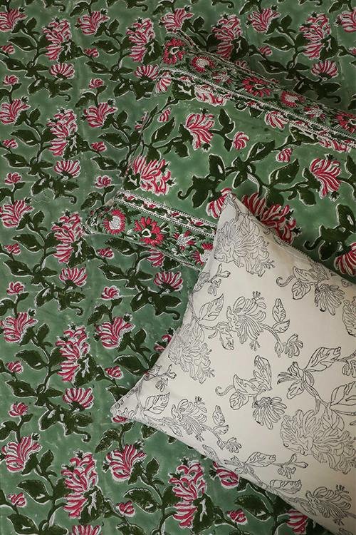 Sootisyahi 'Planet Green' Handblock Printed Cotton Bedsheet - SootiSyahi