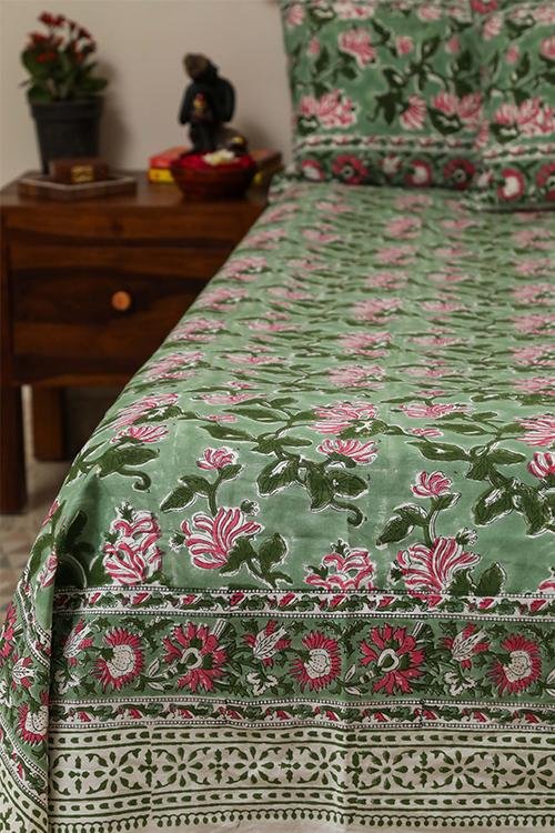 Sootisyahi 'Planet Green' Handblock Printed Cotton Bedsheet - SootiSyahi