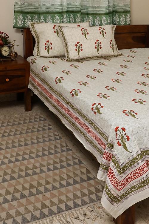 Sootisyahi 'Red Daisy ' Handblock Printed Cotton Bedsheet - SootiSyahi