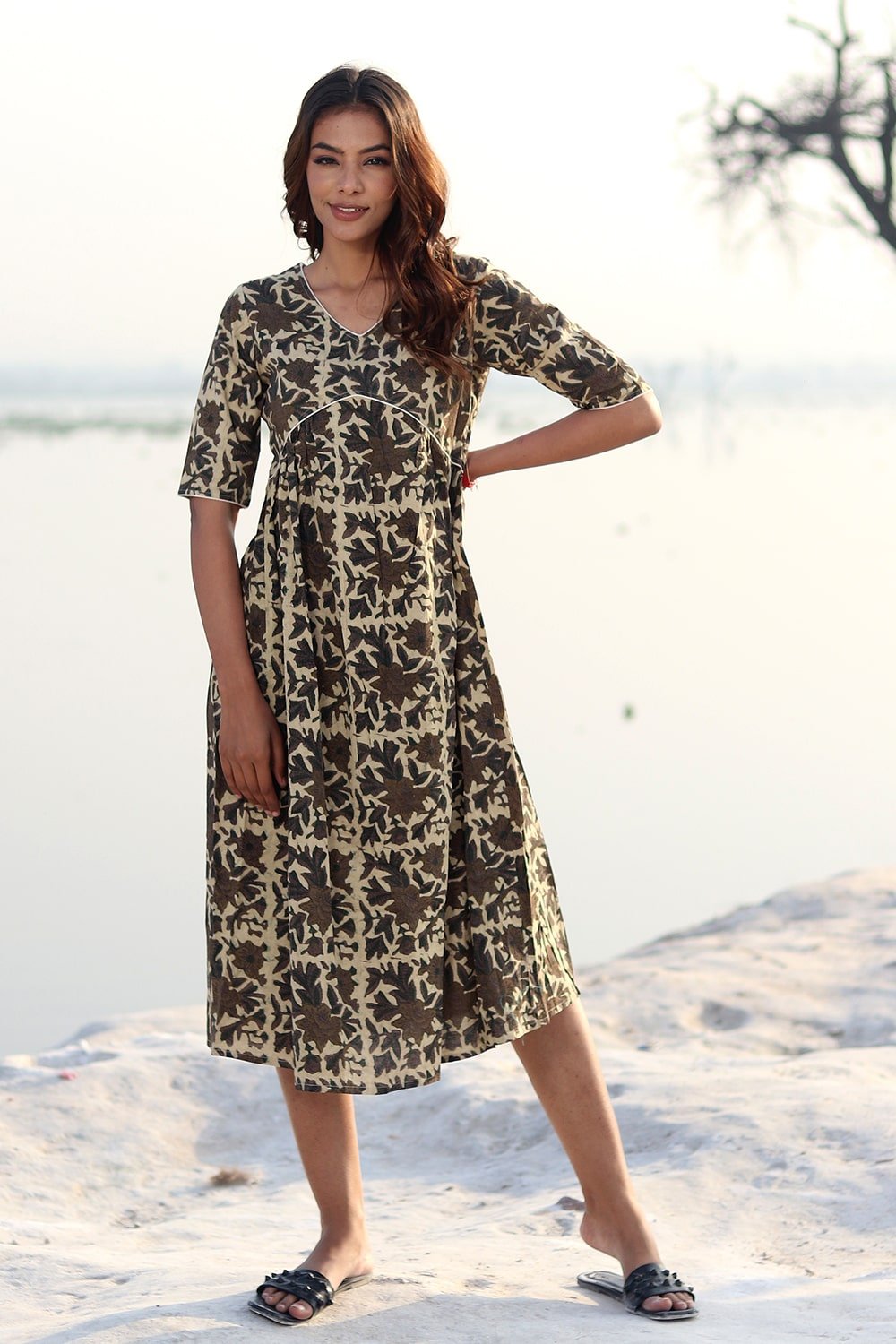 SootiSyahi 'Rustic Edge' Cotton Dress - SootiSyahi