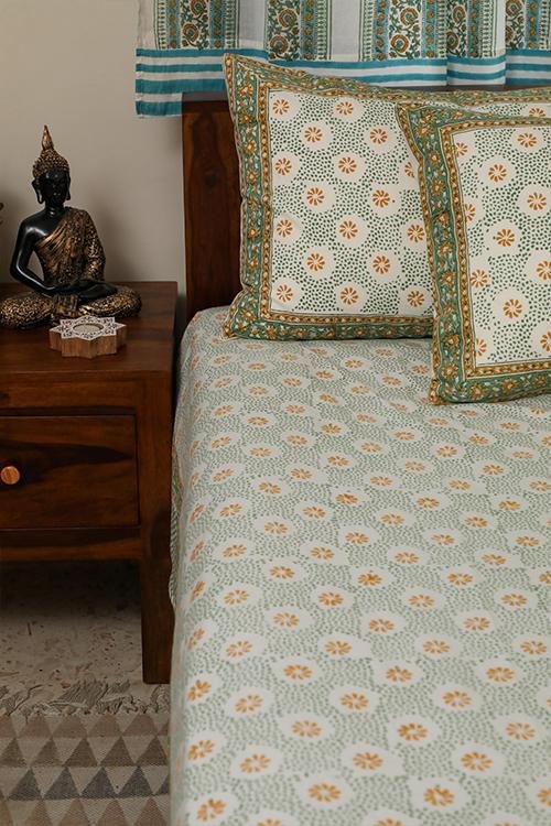 Sootisyahi 'Sparkling Yellow' Handblock Printed Cotton Bedsheet - SootiSyahi
