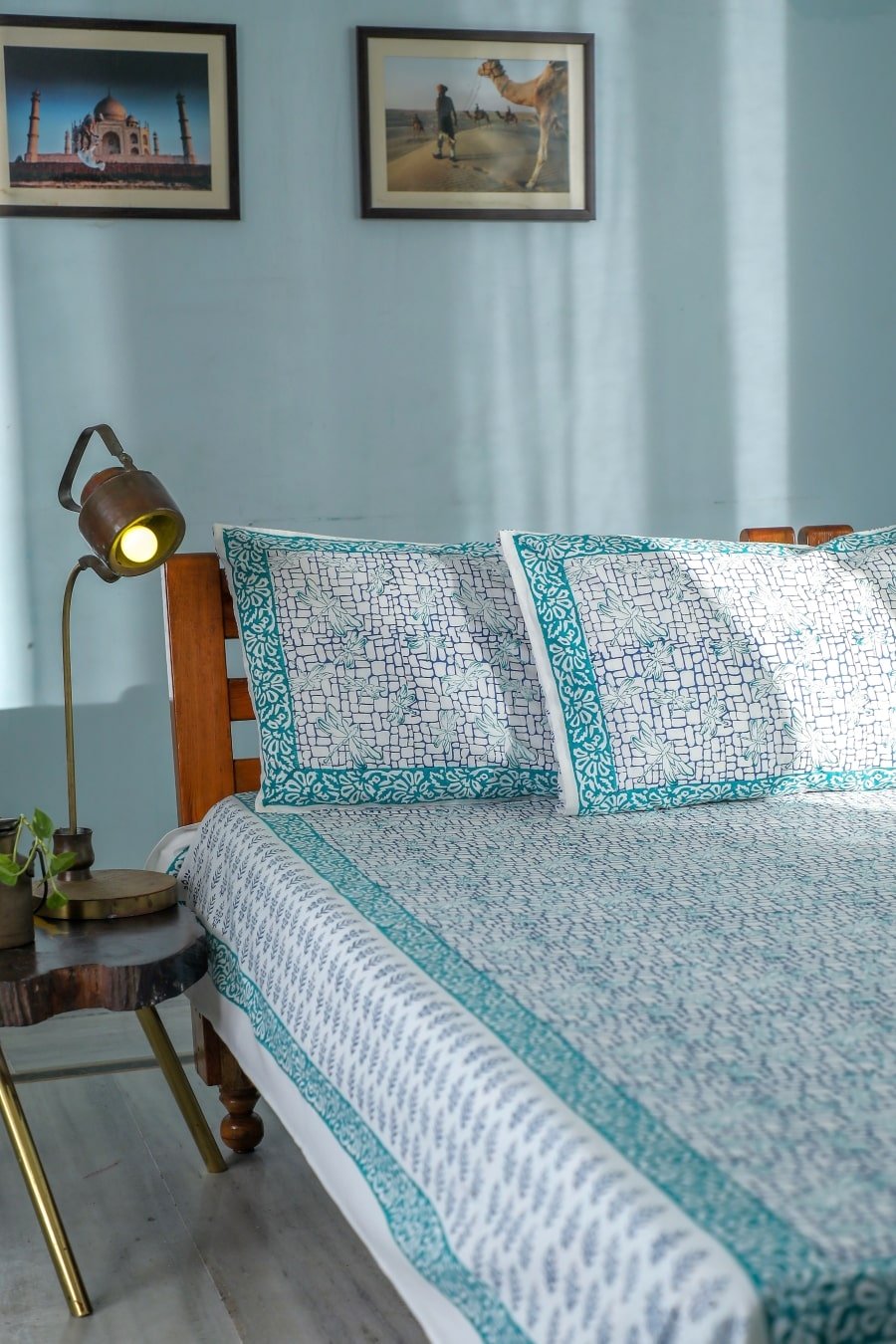 SootiSyahi 'Tales of fly' Handblock Printed Cotton Bedsheet - SootiSyahi