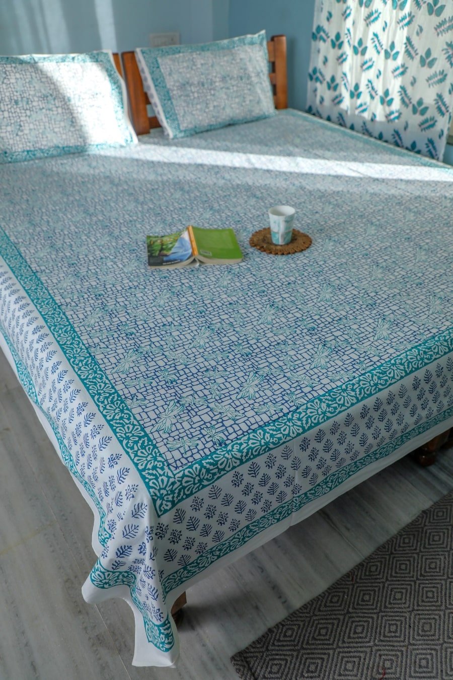 SootiSyahi 'Tales of fly' Handblock Printed Cotton Bedsheet - SootiSyahi