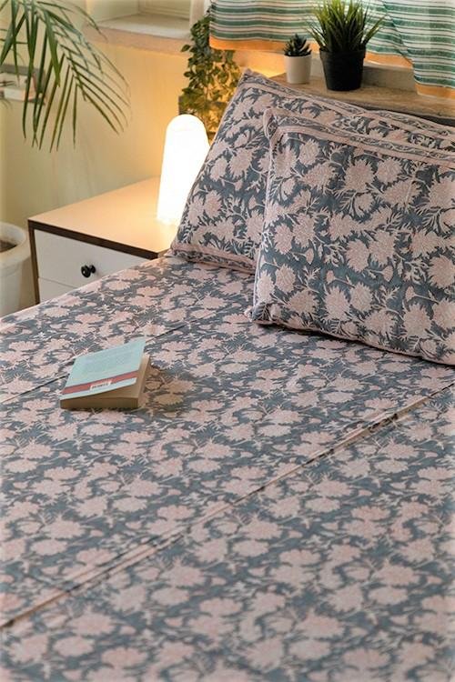 Sootisyahi 'The Grey Grace' Handblock Printed Cotton Bedsheet - SootiSyahi
