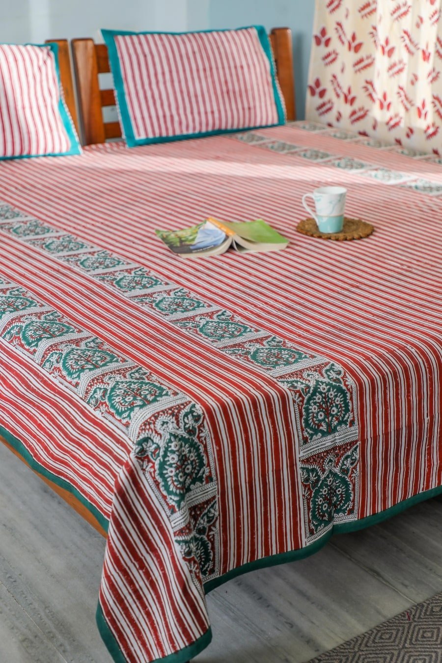 SootiSyahi 'Traditional Environs' Handblock Printed Cotton Bedsheet - SootiSyahi