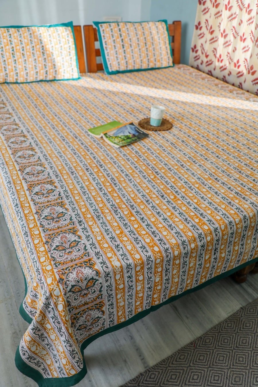 SootiSyahi 'Vertical statement' Handblock Printed Cotton Bedsheet - SootiSyahi