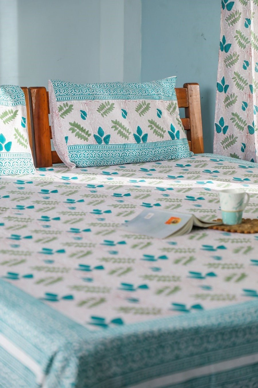 SootiSyahi 'Vibrant Essence' Handblock Printed Cotton Bedsheet - SootiSyahi