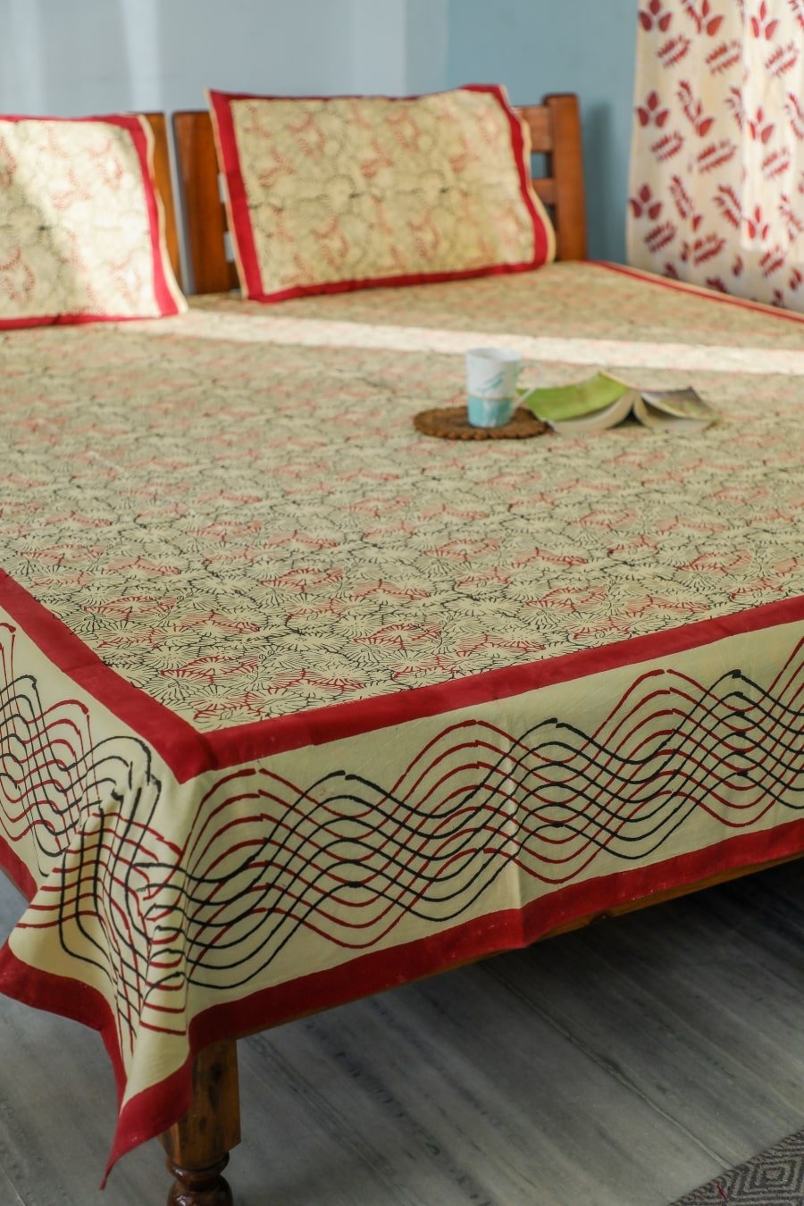 SootiSyahi 'Web of color' Handblock Printed Cotton Bedsheet - SootiSyahi