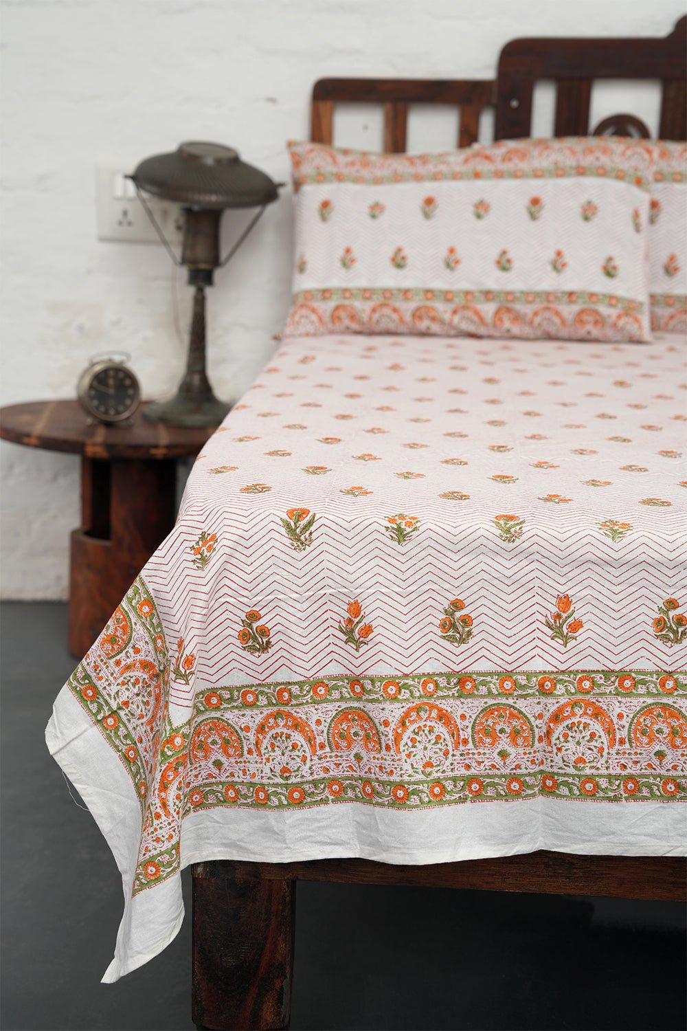 Vibrant Twists Hand-Block Printed Bedsheet - SootiSyahi
