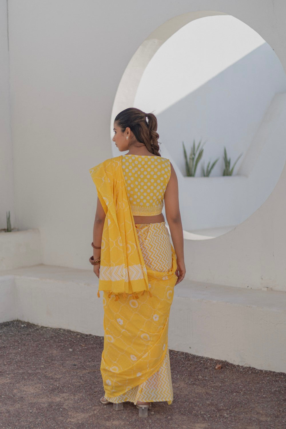 Sunshine Medallions - Hand Block Mul Cotton Saree - SootiSyahi