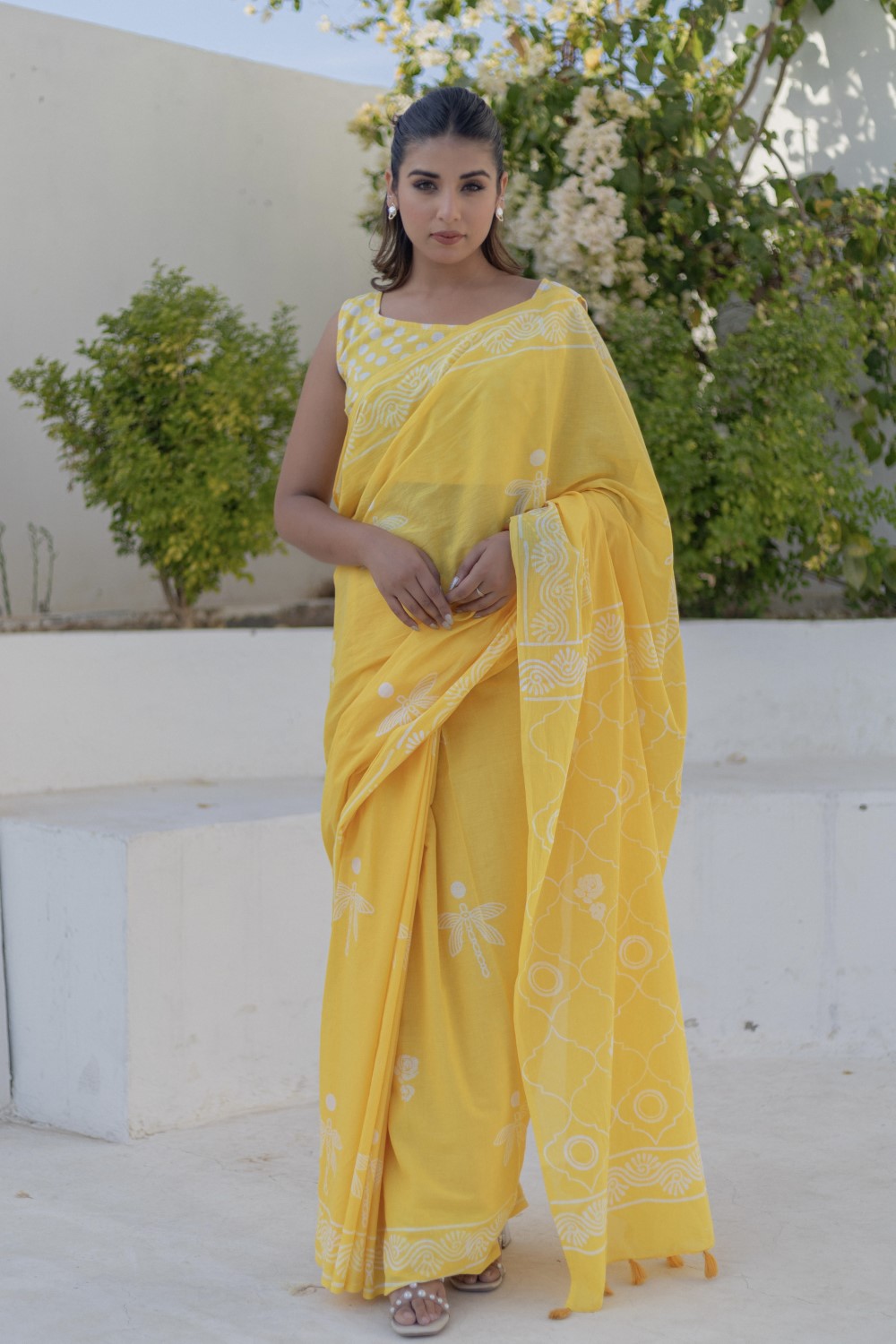 Golden Circles - Hand Block Mul Cotton Saree - SootiSyahi