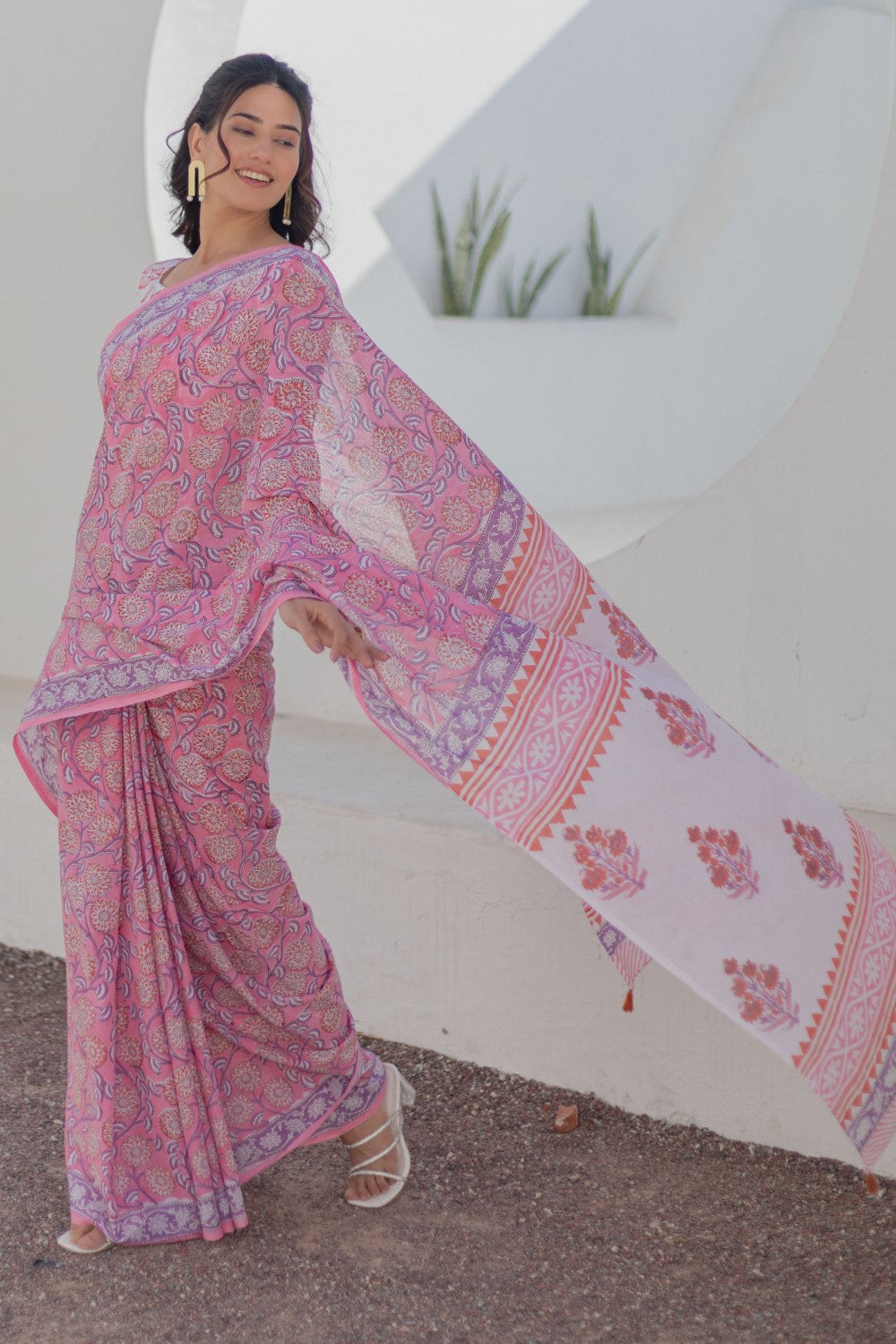 Rose Paisley-handblock-print-mul-cotton-saree