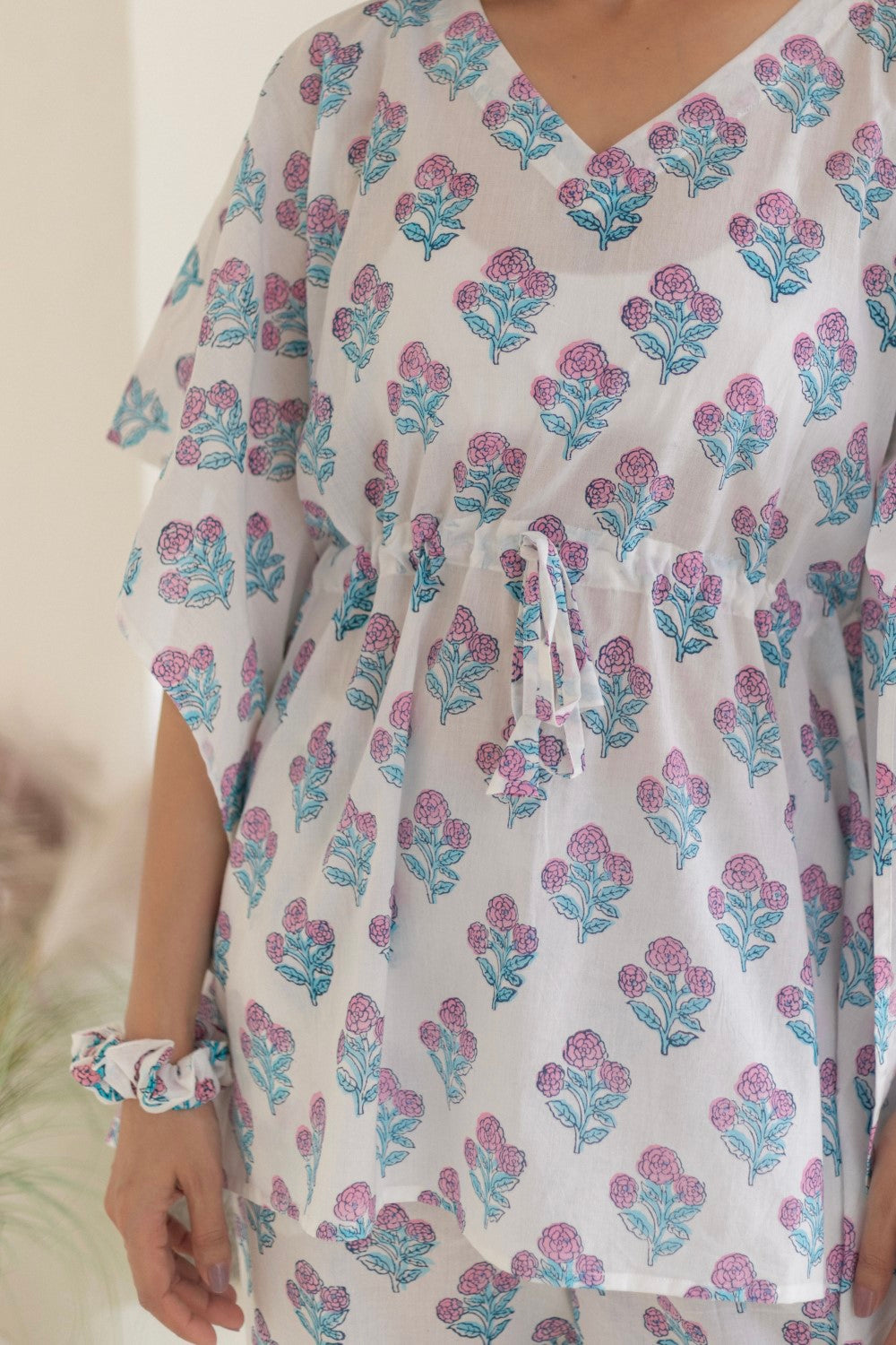 Sootisyahi 'Pastel Bloom' Cotton Kaftan Set