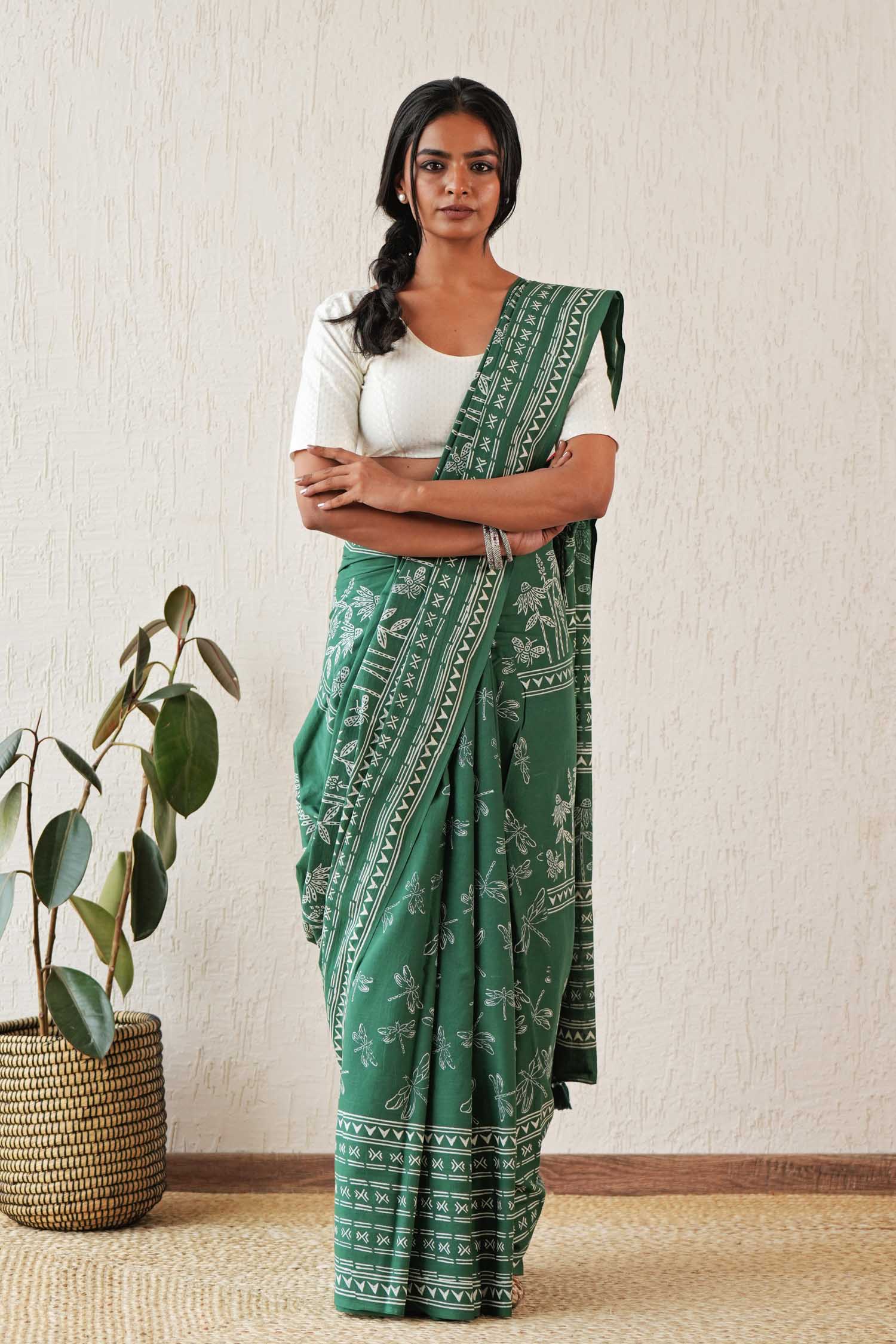 Celestial Drift - Hand Block Mul Cotton Saree - SootiSyahi