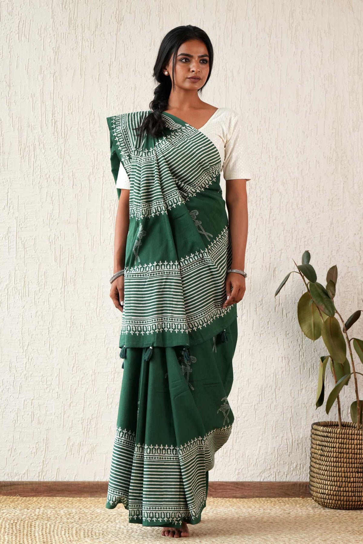 Sooti Syahi ' Serene Meadows' Hand Block Mul Cotton Saree