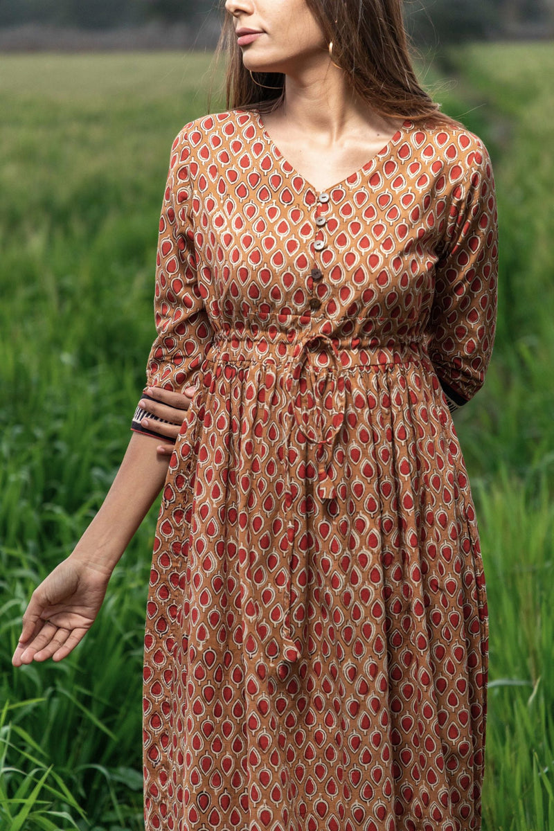 Sootisyahi 'Earthen Bliss' Bagru Handblock Printed Pure Cotton Dress