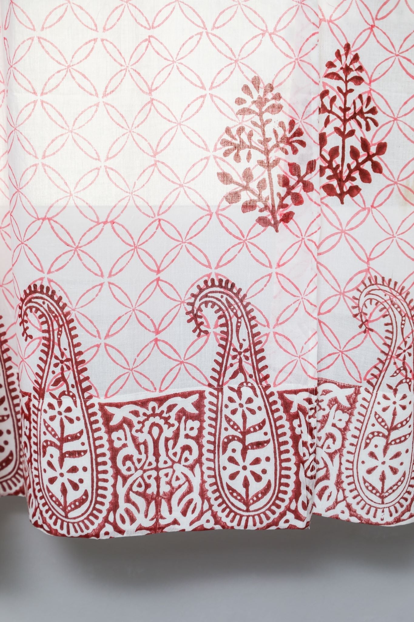 'Bunz’s Red Bangles' Handblock Printed Cotton Window Curtain - SootiSyahi