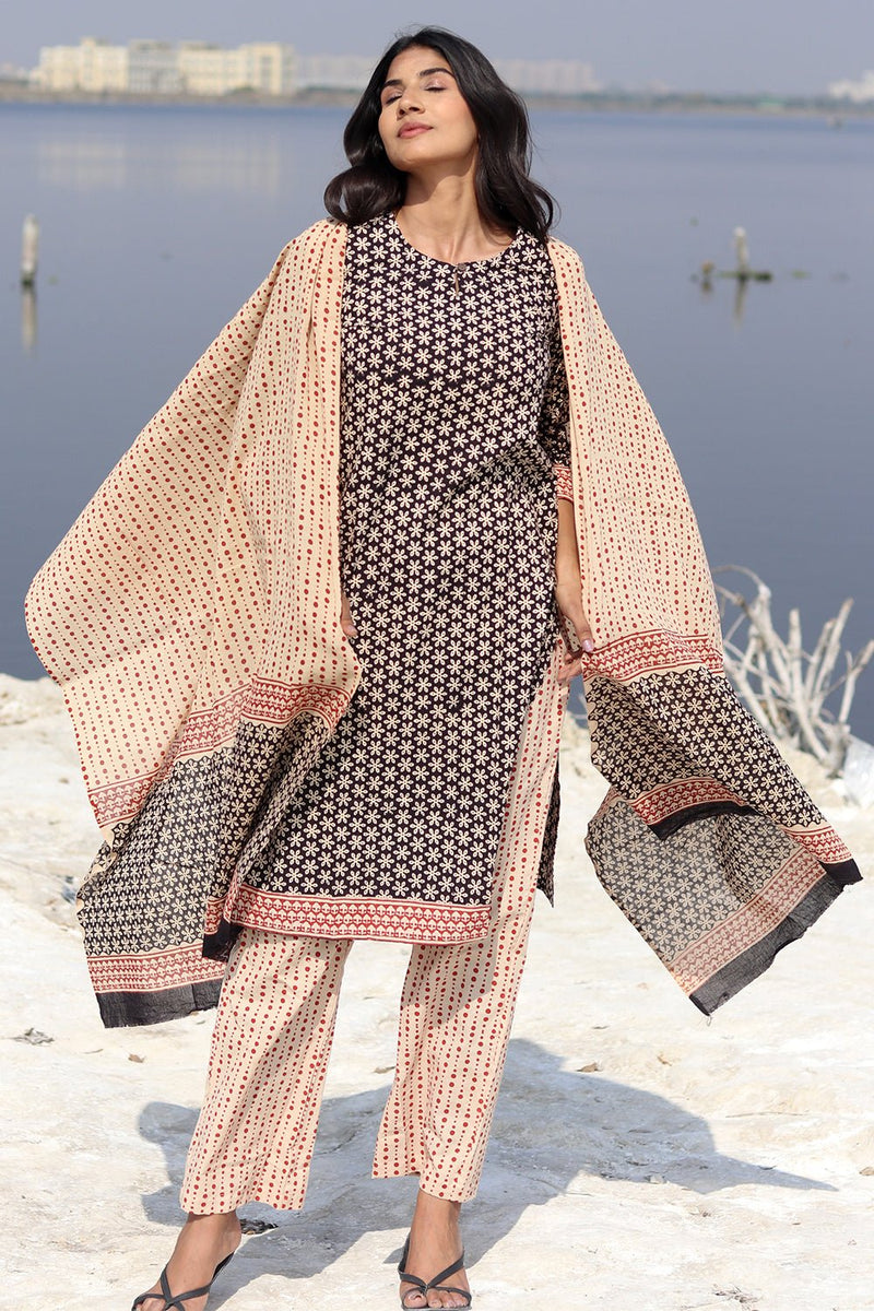 Fusion dots Block Printed Salwar Suit Set - SootiSyahi