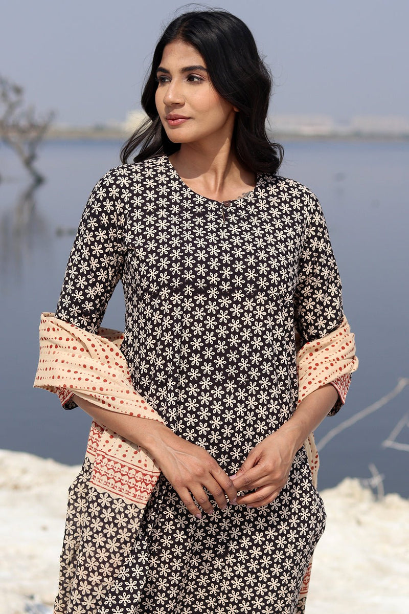 Fusion dots Block Printed Salwar Suit Set - SootiSyahi