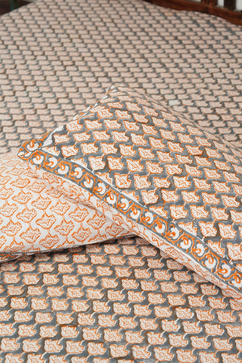 Ginger Granite Hand-Block Printed Bedsheet - SootiSyahi