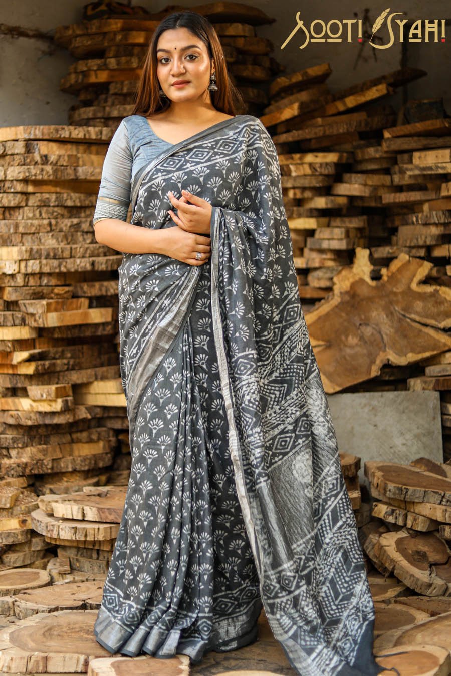 Transparent Cotton Grey Colour Saree|Gracious Grey|Suta