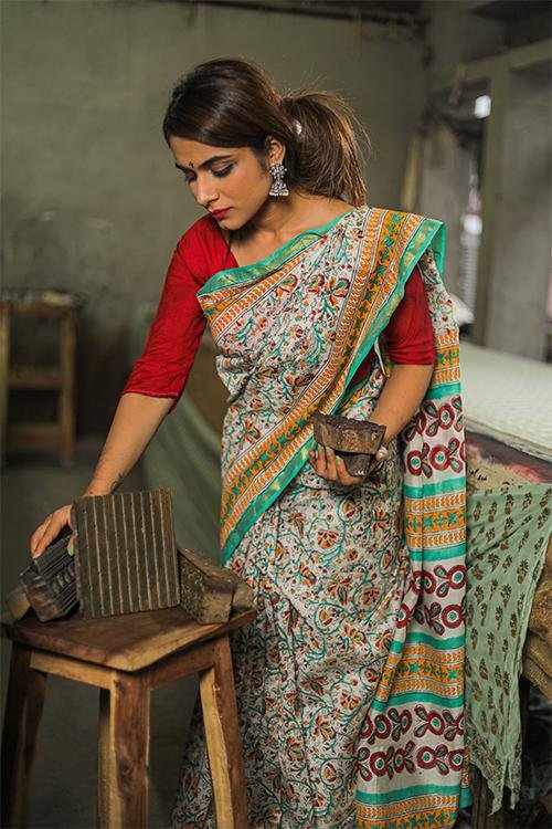 Olive Green Kalamkari Saree – Karagiri