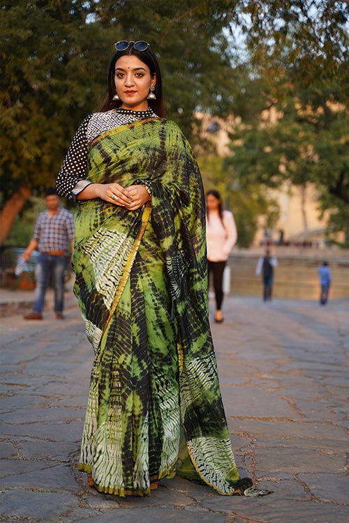 Green Geometric Shibori Saree – Swati Vijaivargie