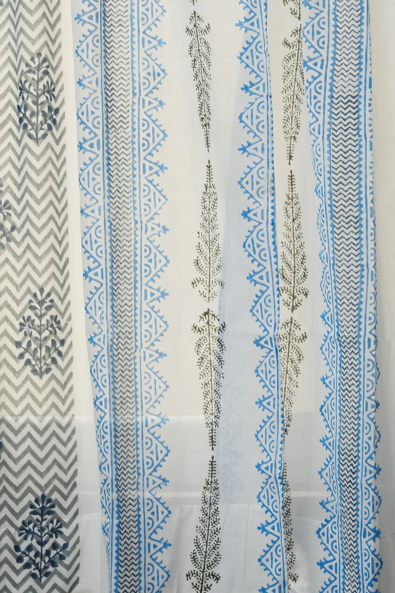 SootiSyahi 'Bering Blue' Handblock Printed Cotton Window Curtain - SootiSyahi