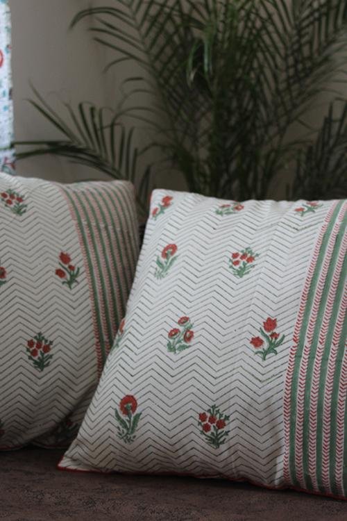 Sootisyahi 'Daisy' Floral Blossom' Handblock Printed Cotton Cushion Cover Set - SootiSyahi