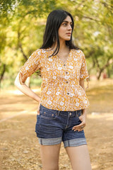 Sootisyahi 'Delighting Daffodils' Azofree Handblock Printed Pure Cotton Crop Top - SootiSyahi