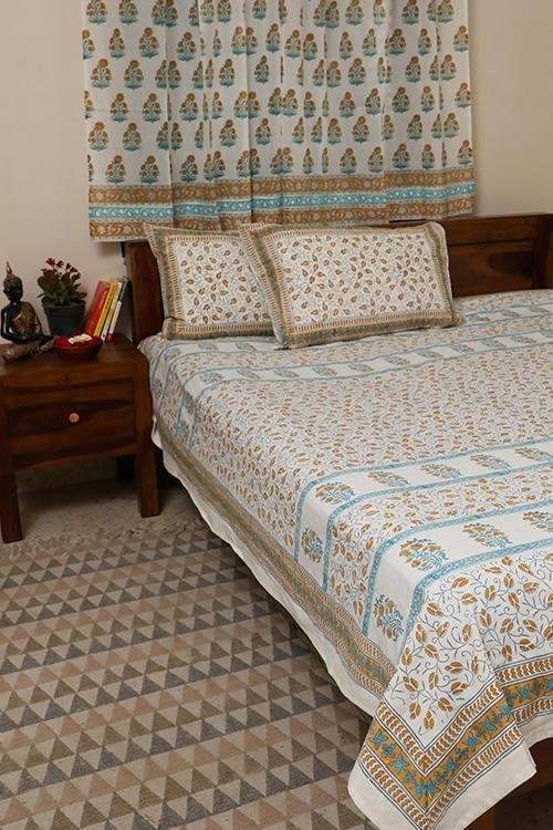 Sootisyahi 'Dream of Flowers' Handblock Printed Cotton Bedsheet - SootiSyahi