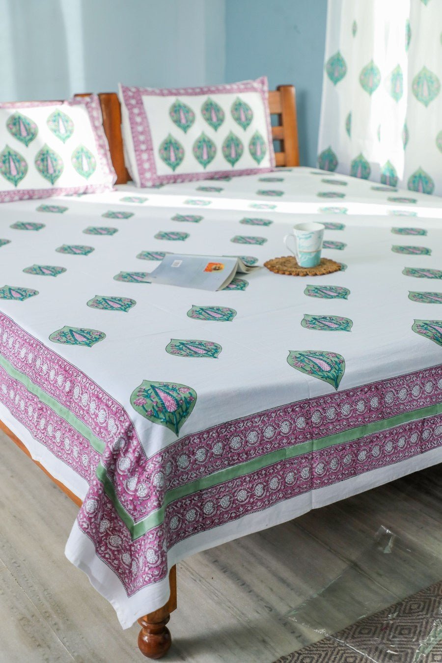 SootiSyahi 'Green & Voilet' Handblock Printed Cotton Bedsheet - SootiSyahi
