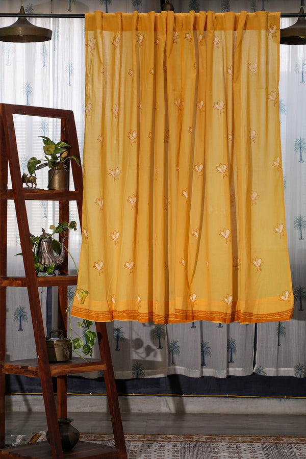 SootiSyahi 'Dreaming Yellow' Handmarble Printed Cotton Window Curtain